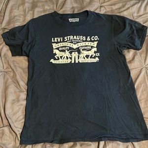 Men’s Levi’s Tee
